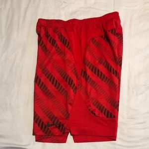 Nike Dri-Fit mens shorts. They do not have a draw string